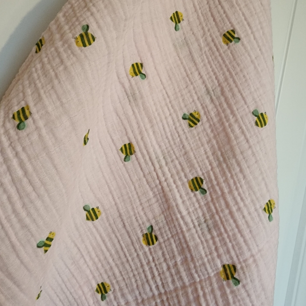 Cloud Island Pink Cotton Muslin Bee Baby Swaddling Blanket